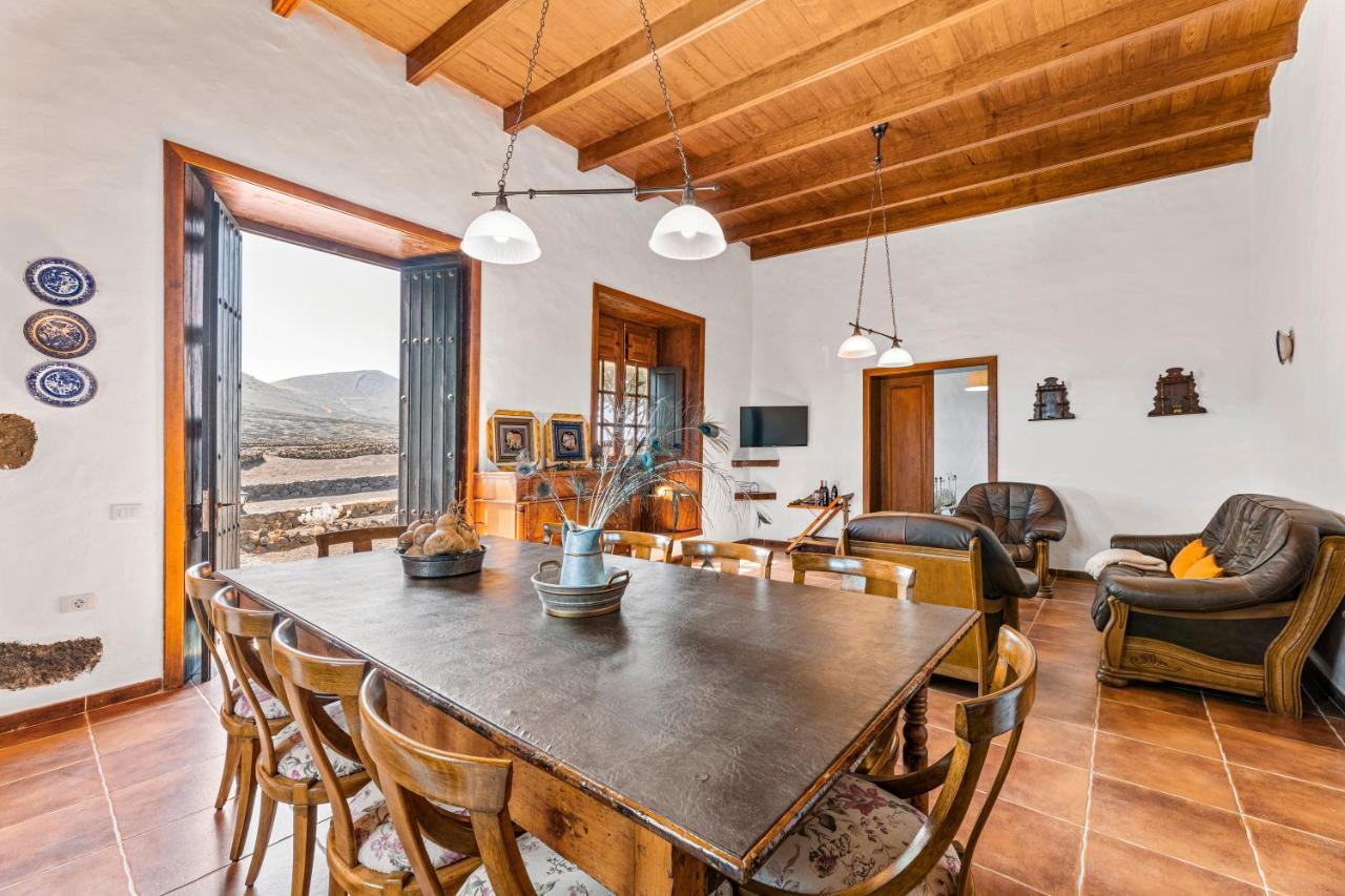 Villa Petit La Geria Lanzarote Tías Esterno foto